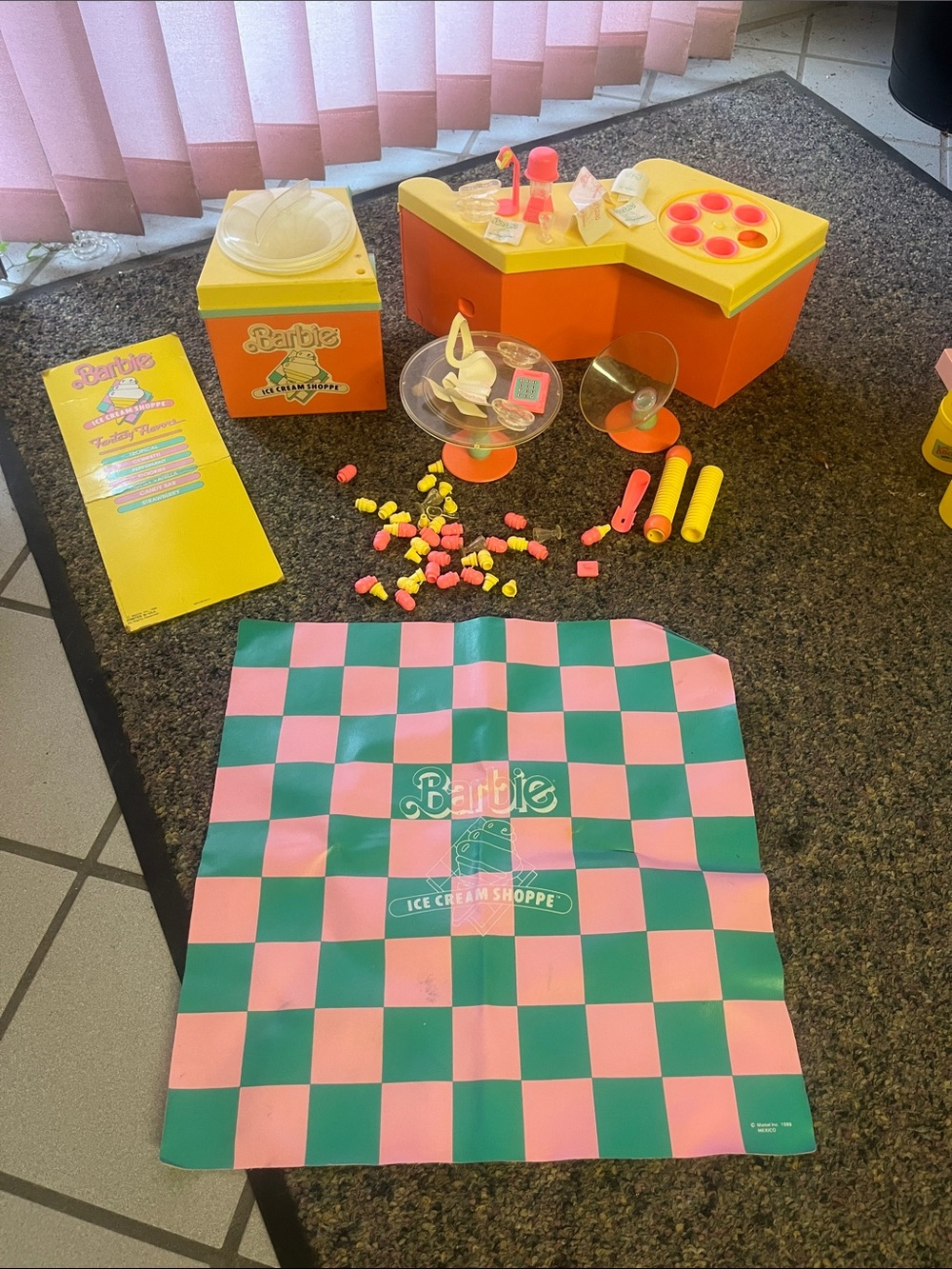 Vintage 1987 Barbie Ice Cream Shoppe
